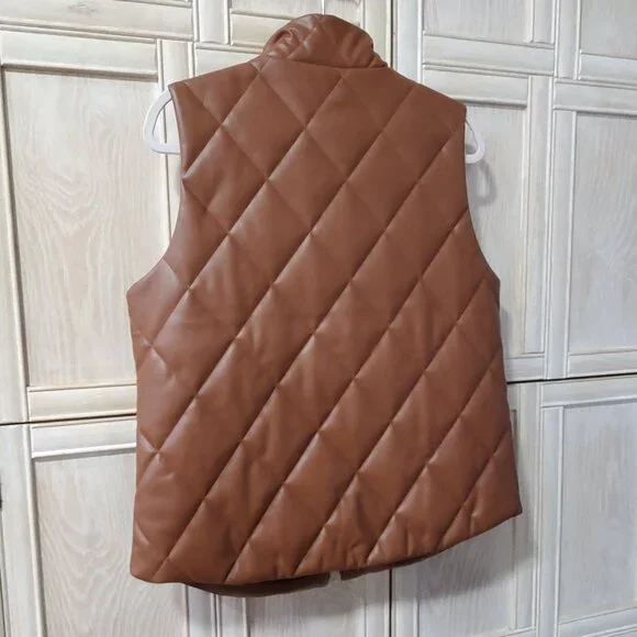 Chico’s Diamond Quilted Puffer Vest, Size 1 (Small) – NWOT - Picture 8 of 9
